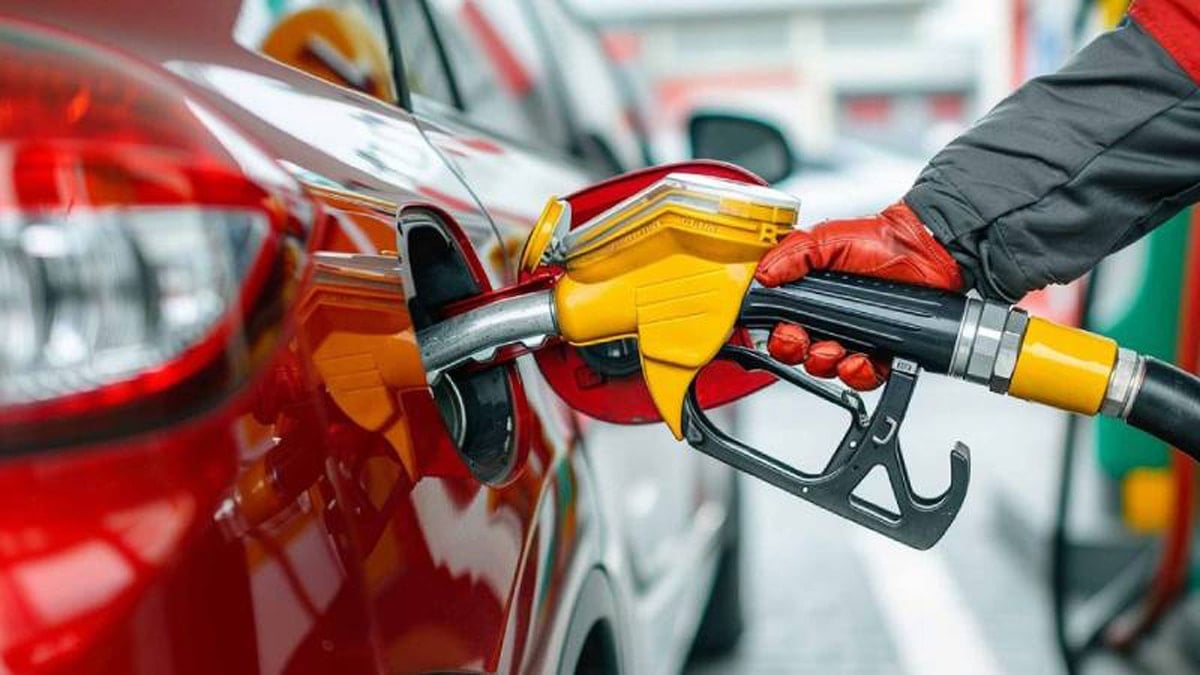 İndirim Kısa Sürdü Motorin'e Dev Zam Yolda 