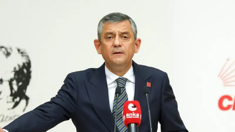 CHP Lideri Özel’den Bozbey’in gözaltına sert tepki: “Demokrasiye müdahale