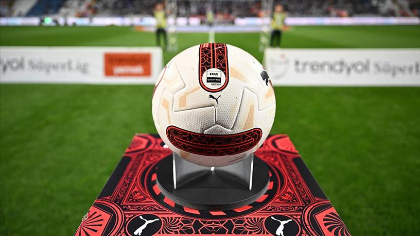 Süper Lig 28. Hafta: Derbileri Yönetecek Hakemler Belli Oldu 