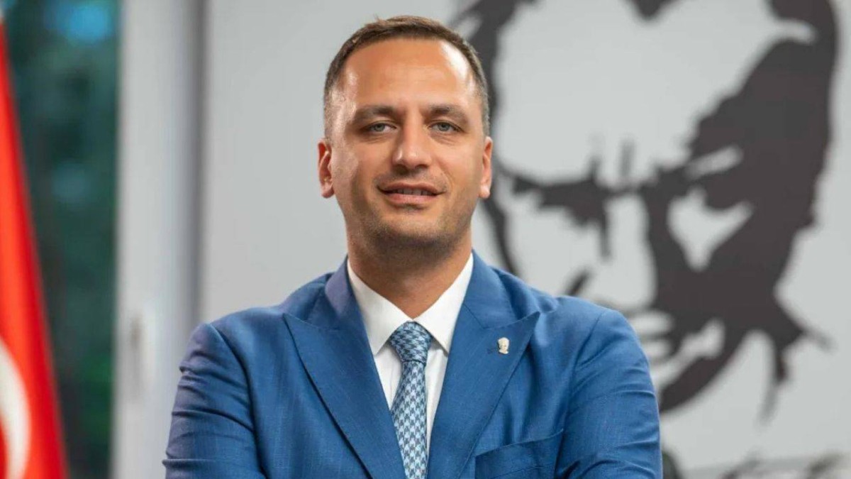 Bornova Belediyesi’ne Operasyon: Başkan Ömer Ekşi Dahil 4 Kişi Gözaltında