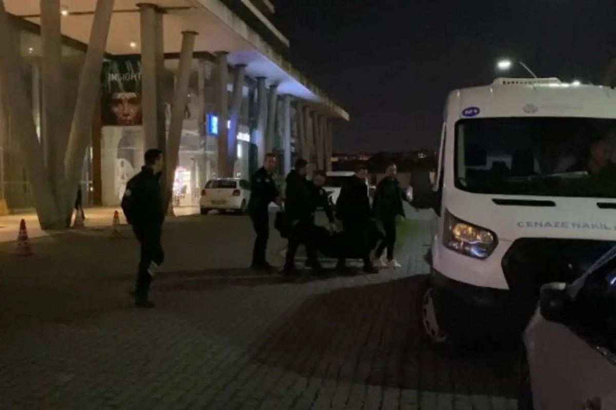Zeytinburnu’nda kadın cinayeti: 19 yaşındaki genç hayatını kaybetti