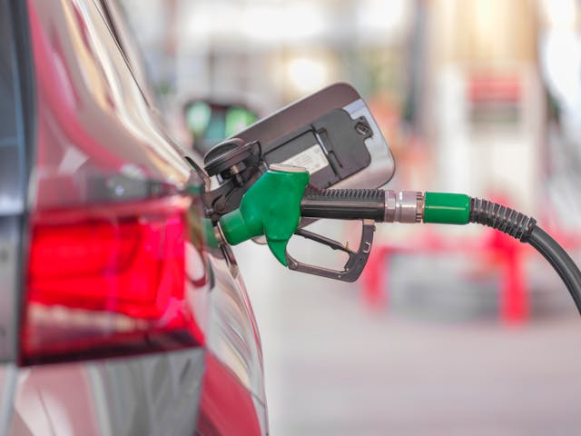 Akaryakıtta İndirim Balonu Söndü: Motorin Ve Benzine Yeni Bir Zam Daha Geldi 