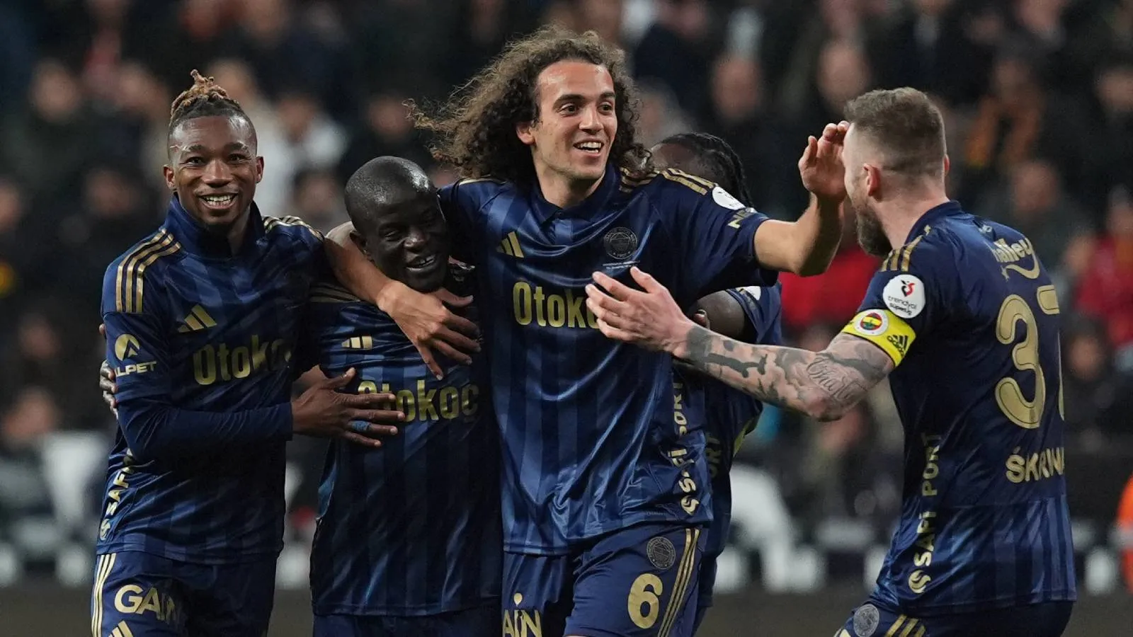 Fenerbahçe Kayseri Deplasmanında Farklı Kazandı