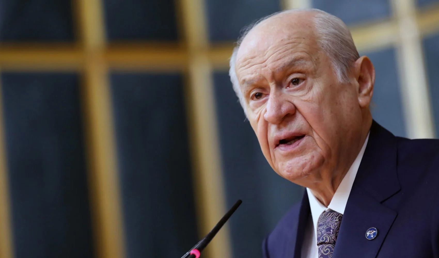 Bahçeli’den Tatlıses’e Geçmiş Olsun Telefonu