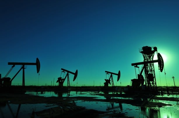 İran'ın Hürmüz Kararı Sonrası Petrol Fiyatları Sert Düştü 