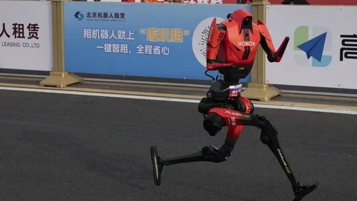 İnsansı Robotlar Yarı Maratonda İnsan Rekorunu Geçti