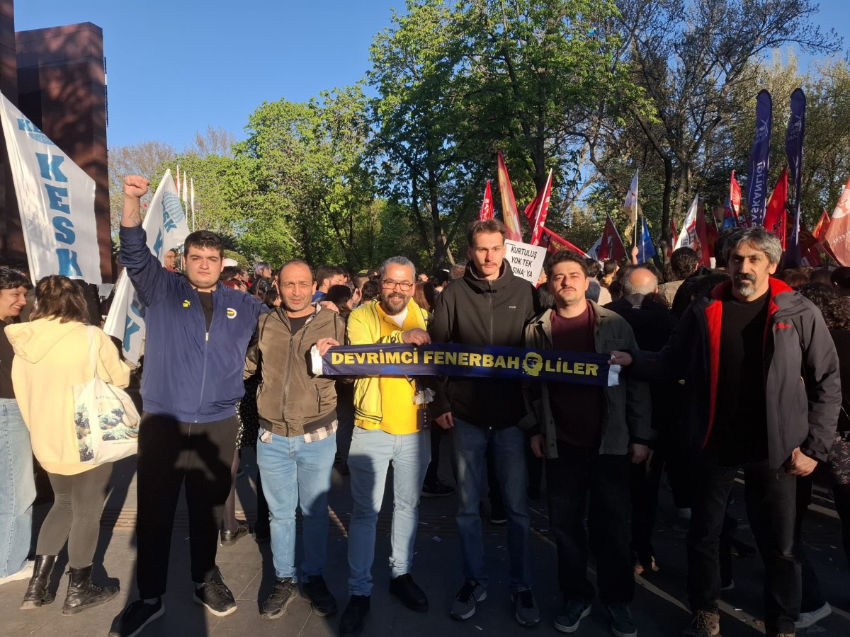 Devrimci Fenerbahçeliler’den Doruk Maden İşçilerine Destek