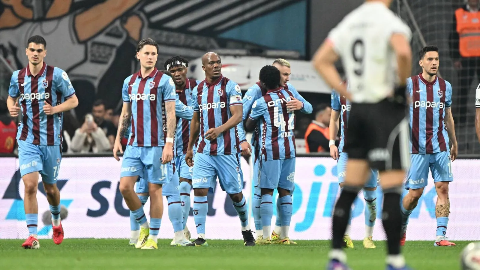  Erken Gelen Gol Yetmedi: Trabzonspor Deplasmanda Beşiktaş’ı 2-1'le Geçti 