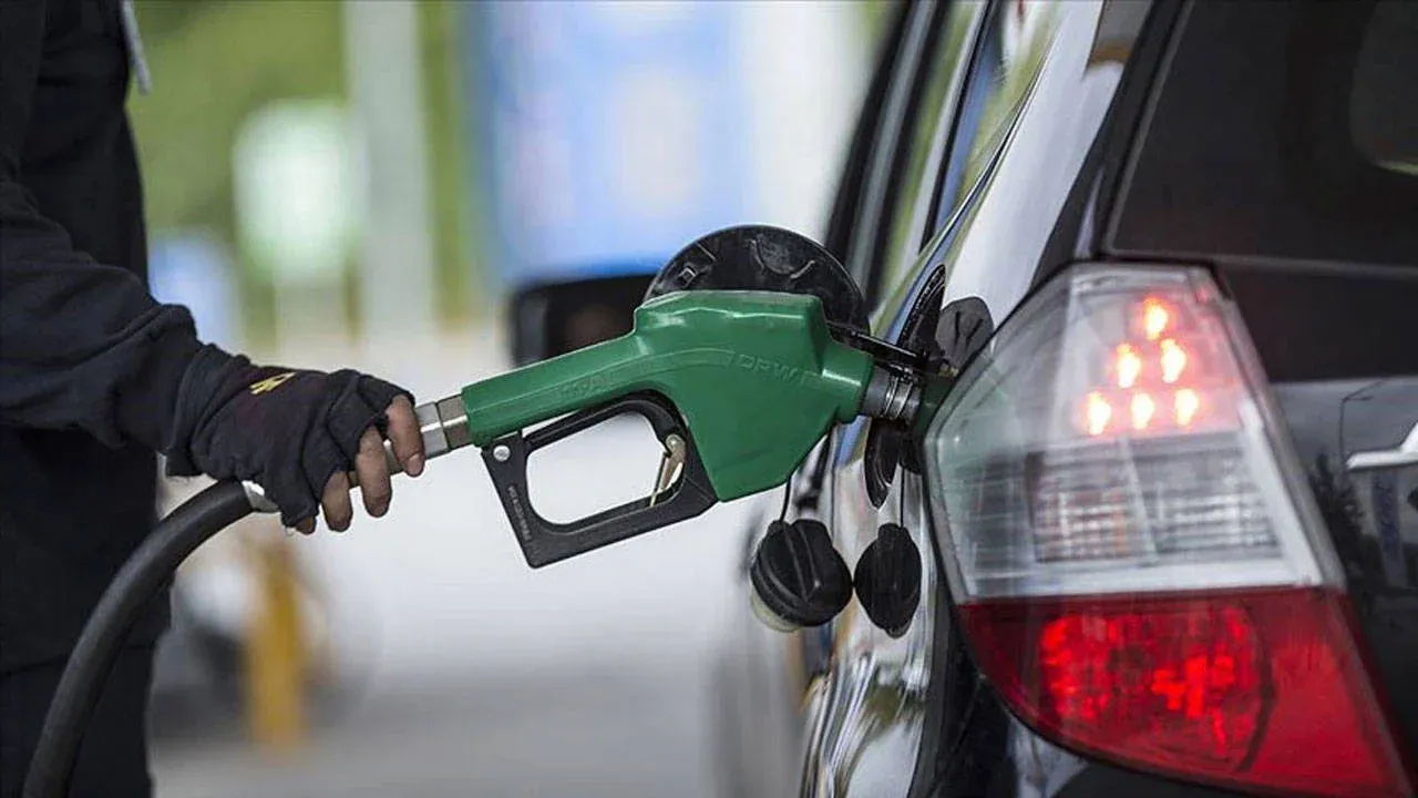 Petrol Alarmı Pompaya Yansıyor: Motorine Yeni Zam Geliyor 