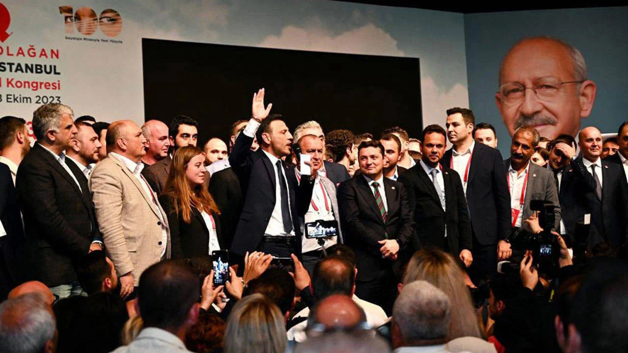CHP İstanbul İl Kongresi Davası 10 Temmuz'a Ertelendi: Kayyum Heyeti Göreve Devam Edecek 