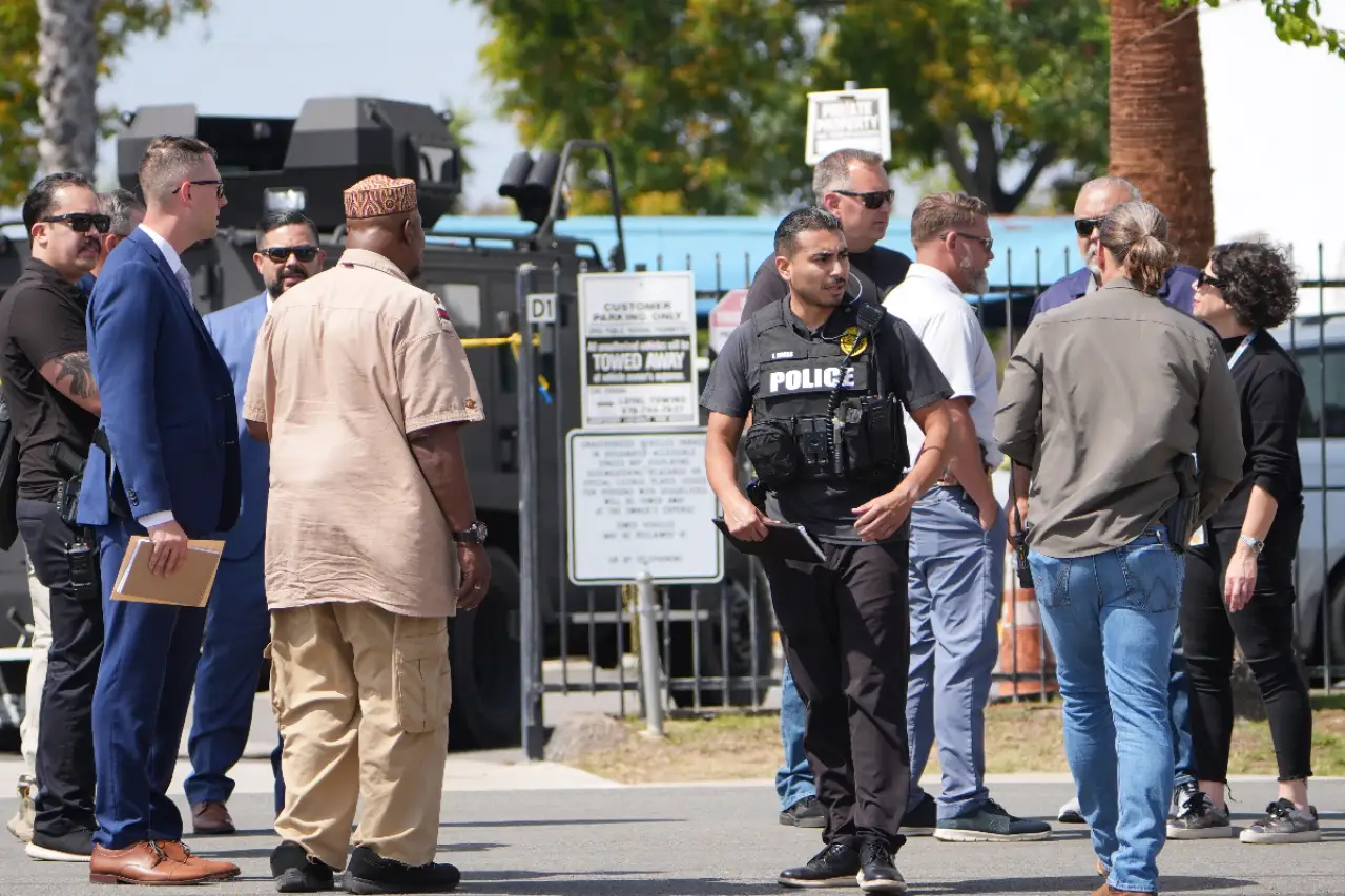 San Diego’daki İslam Merkezi’ne Silahlı Saldırı: 3 Kişi Hayatını Kaybetti