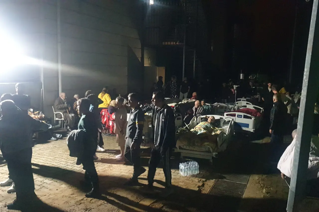 Düzce'de Huzurevinde Yangın: 53 Kişi Tahliye Edildi
