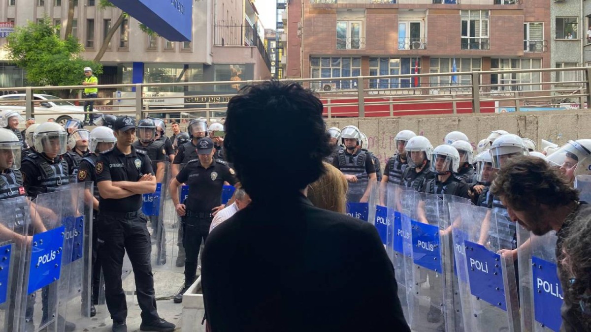 Ethem Sarısülük Anmasına Polis Müdahalesi: 24 Kişi Gözaltına Alındı 