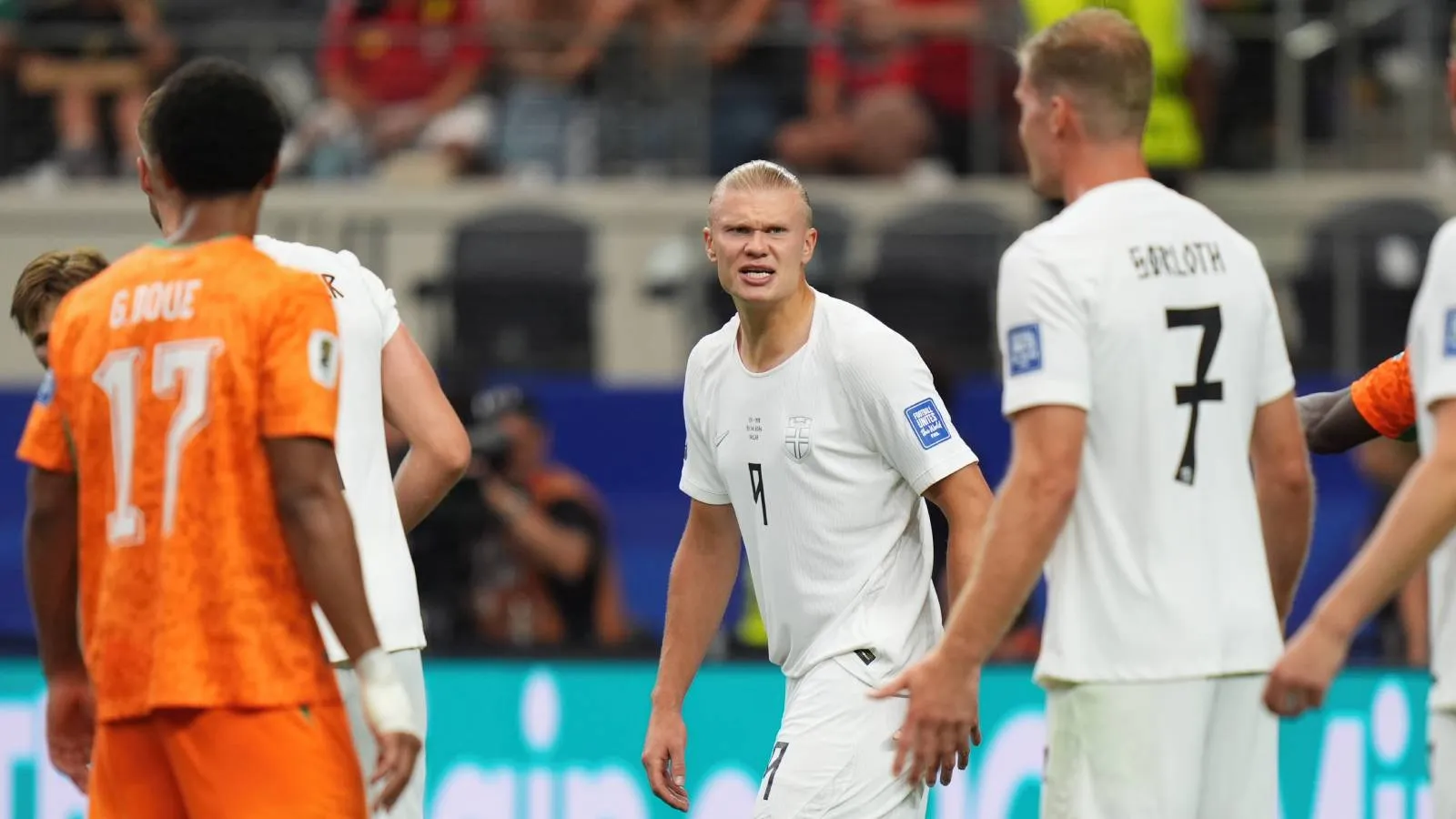Son dakikalarda gelen gol turu getirdi: Norveç son 16’da