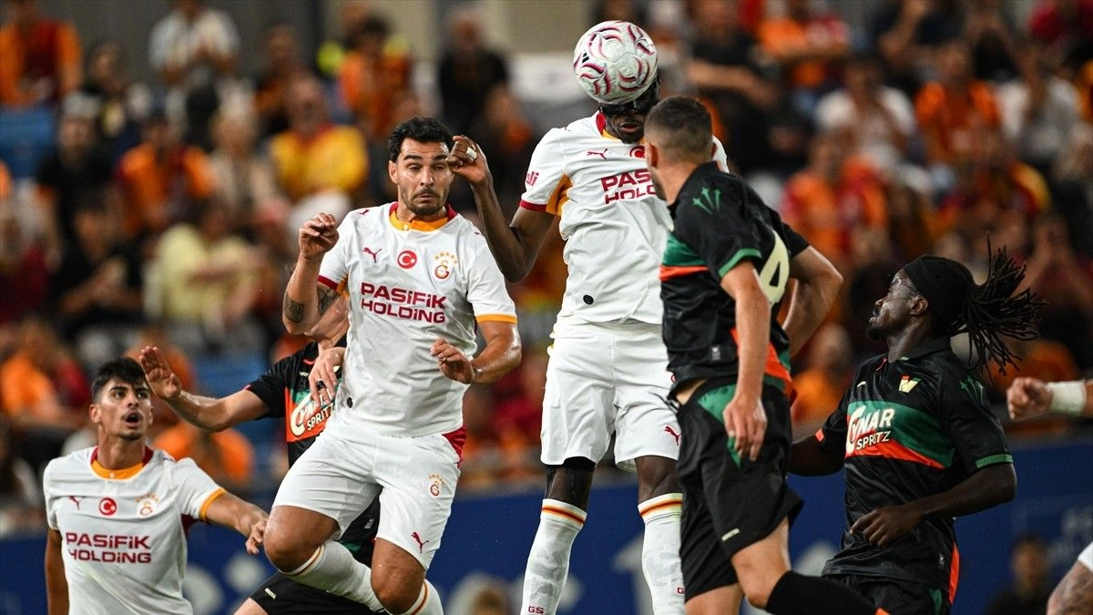 Galatasaray hazırlık maçında Venezia’ya farklı mağlup oldu 
