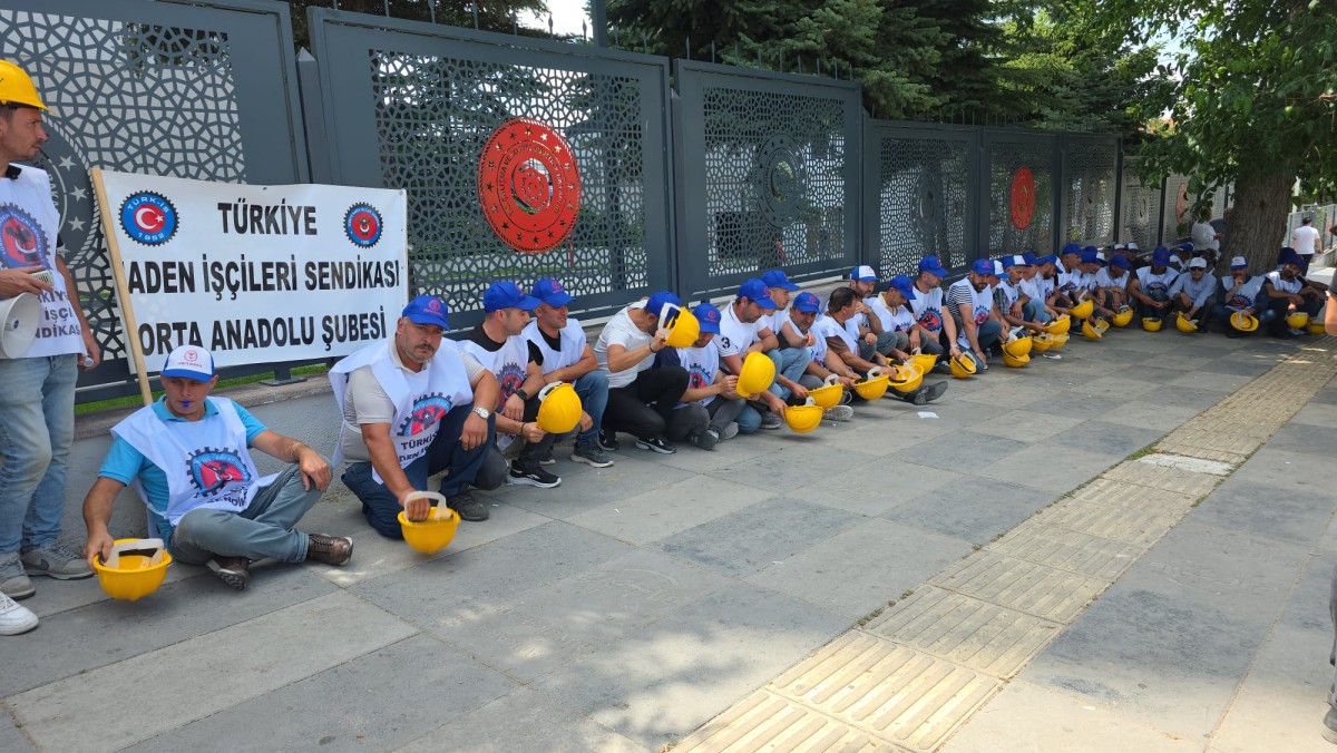 Doruk Madencilik işçileri Ankara’da: “Haklarımız ödenene kadar ayrılmayacağız”