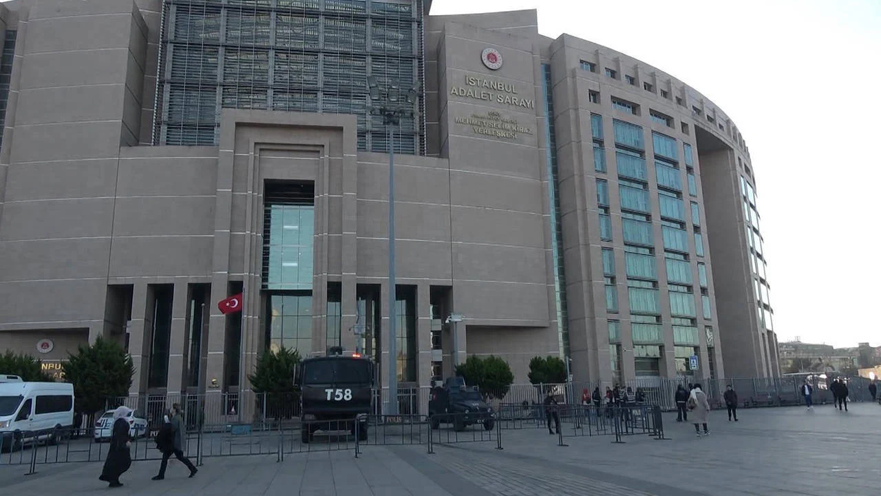 8 ilde nişasta bazlı şeker operasyonu: 47 şirket yöneticisi ifadeye çağrıldı