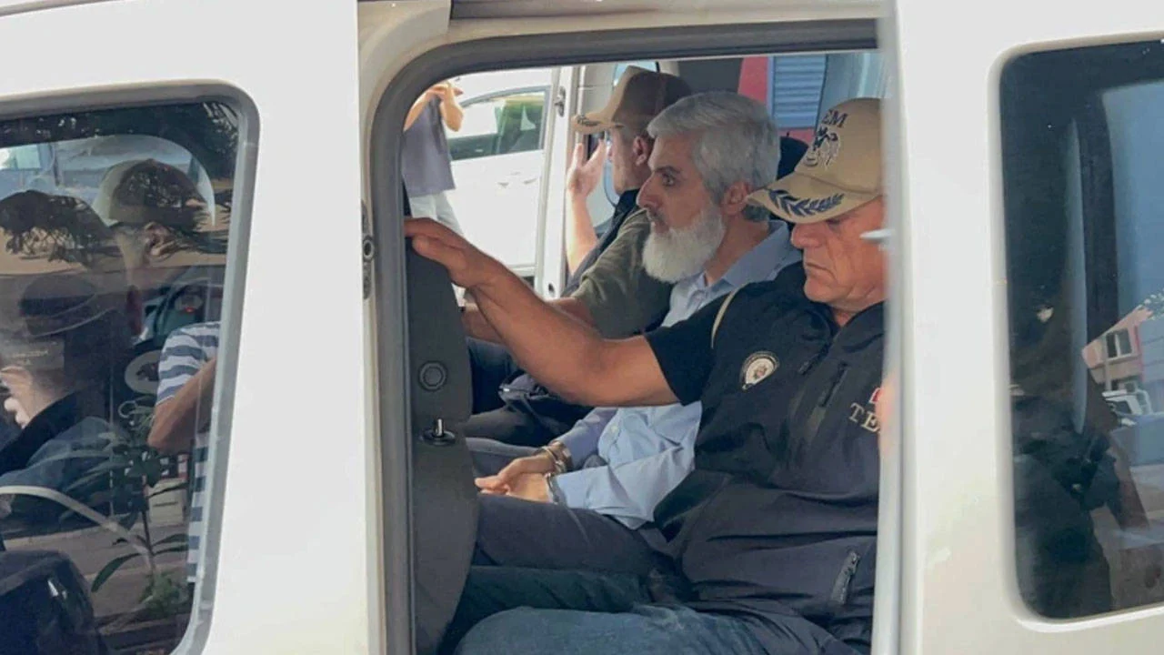 Furkan vakfına operasyon: Alparslan Kuytul ve eşi gözaltına alındı 