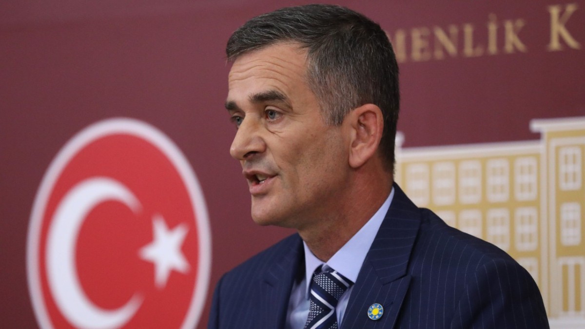 Sakarya Milletvekili Ümit Dikbayır açıkladı: Erdoğan’dan AK Parti’ye katılma teklifi aldım