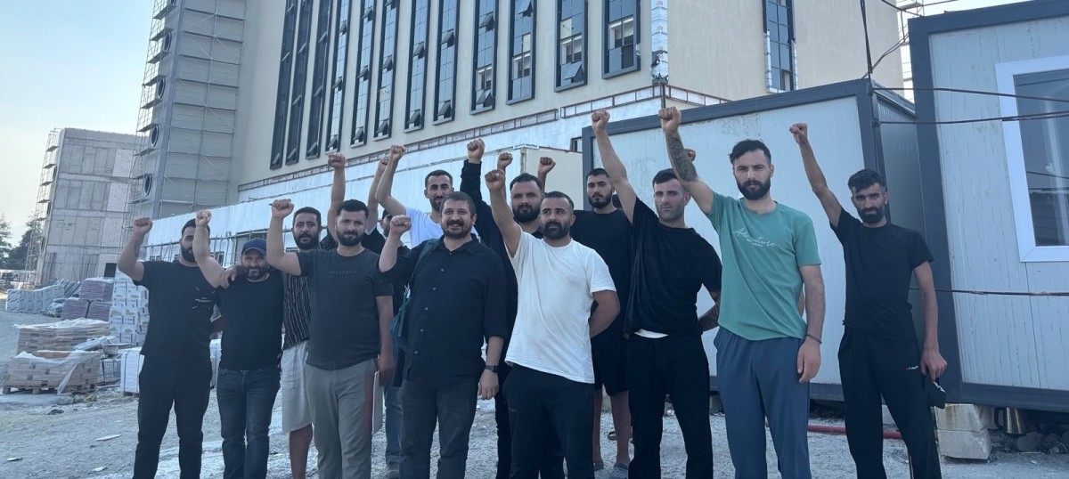 İşçilerin ücretleri için görüşme yapıldı: “Haklarımızı alana kadar mücadele edeceğiz”