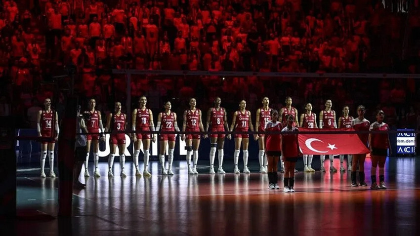 Filenin Sultanları final için sahada: Rakip Sırbistan