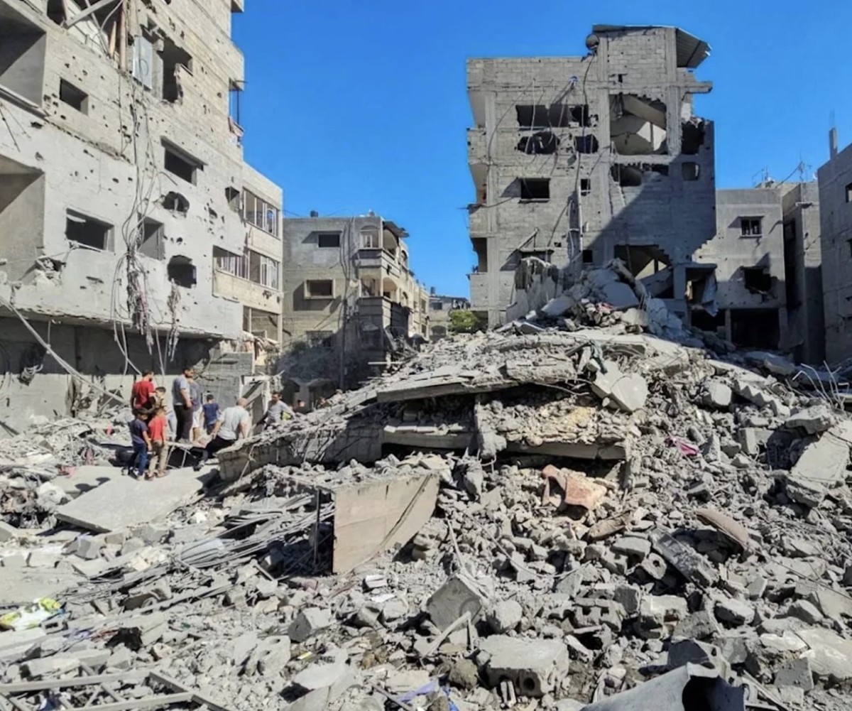Gazze bombalanıyor, Batı Şeria demir kapılarla kuşatılıyor: Filistin'de işgalin iki yüzü