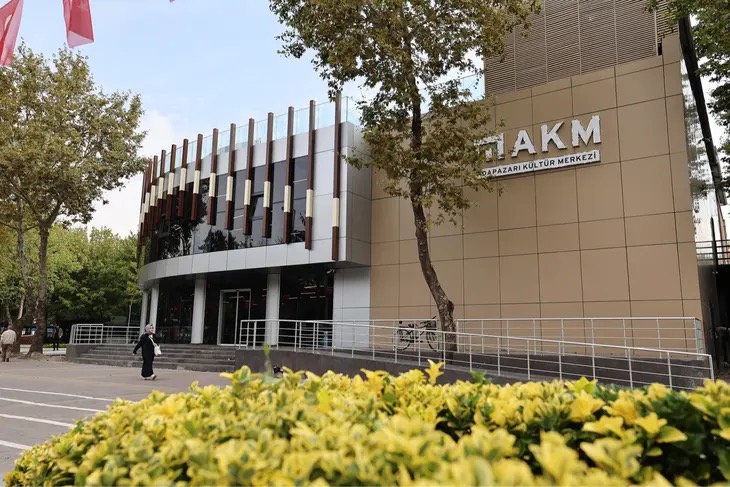 Sakarya’nın hafızası AKM yeniden açıldı: Üst kat gençlere ayrıldı