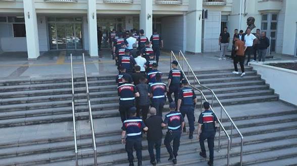 Yatırım vaadiyle milyonluk dolandırıcılık: 11 ilde operasyon, 23 gözaltı 
