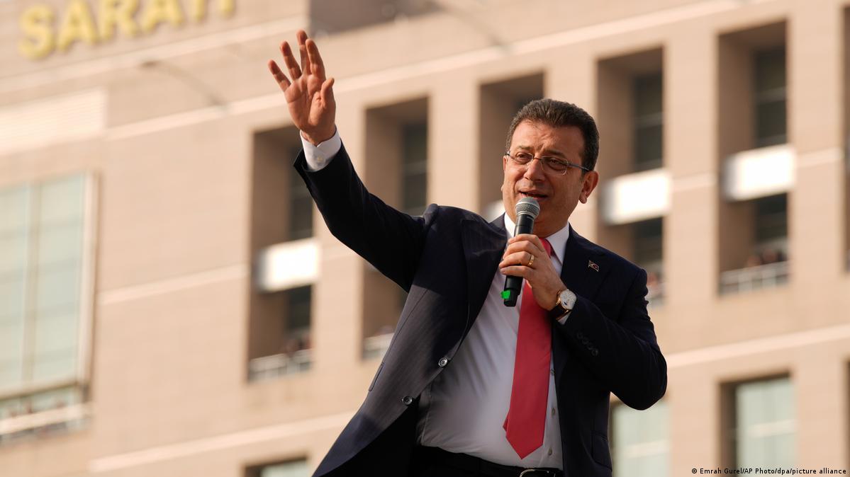  İmamoğlu’ndan istifa ve görevden almalara tepki: “Hesap vereceksiniz”
