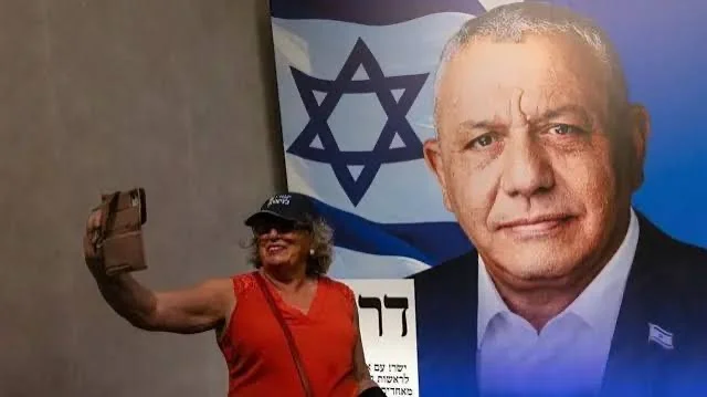 İsrail sandık başında: Netanyahu ile Eisenkot arasında kritik yarış