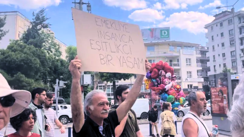 Emeklinin aylığını asgari ücrete yükseltme talebine Meclis’te ret